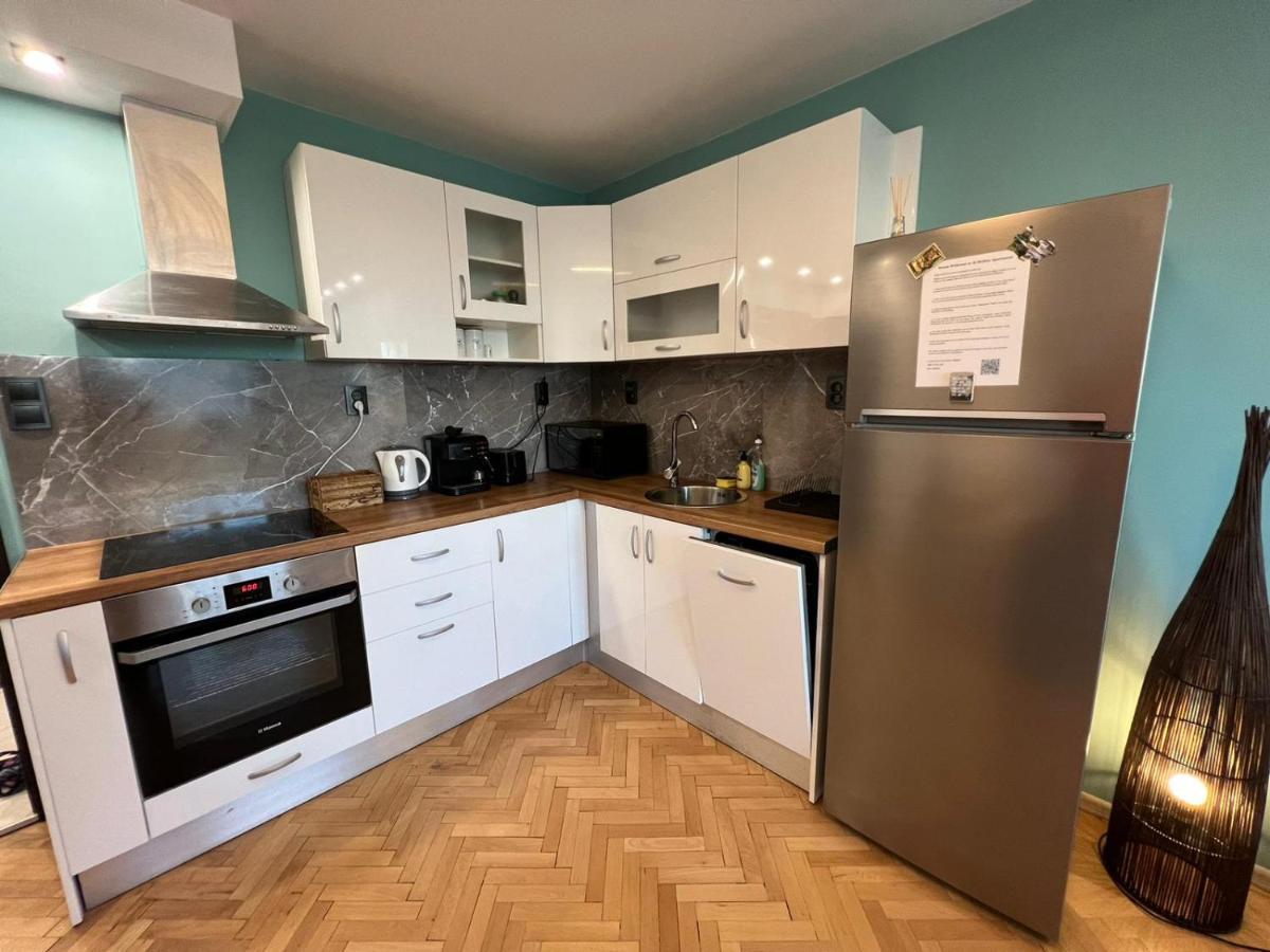 Al Malina 3Bdr Family Apt With Parking Space Near Airport And Iec Σόφια Εξωτερικό φωτογραφία